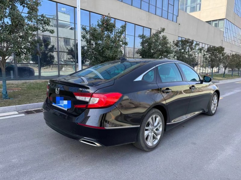 徐州19年本田雅阁5