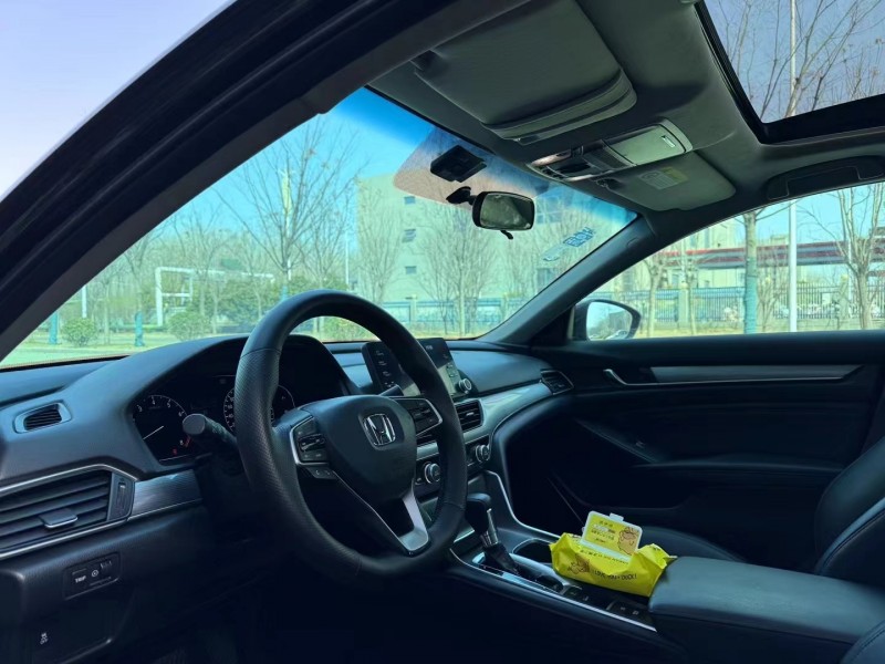 徐州19年本田雅阁8