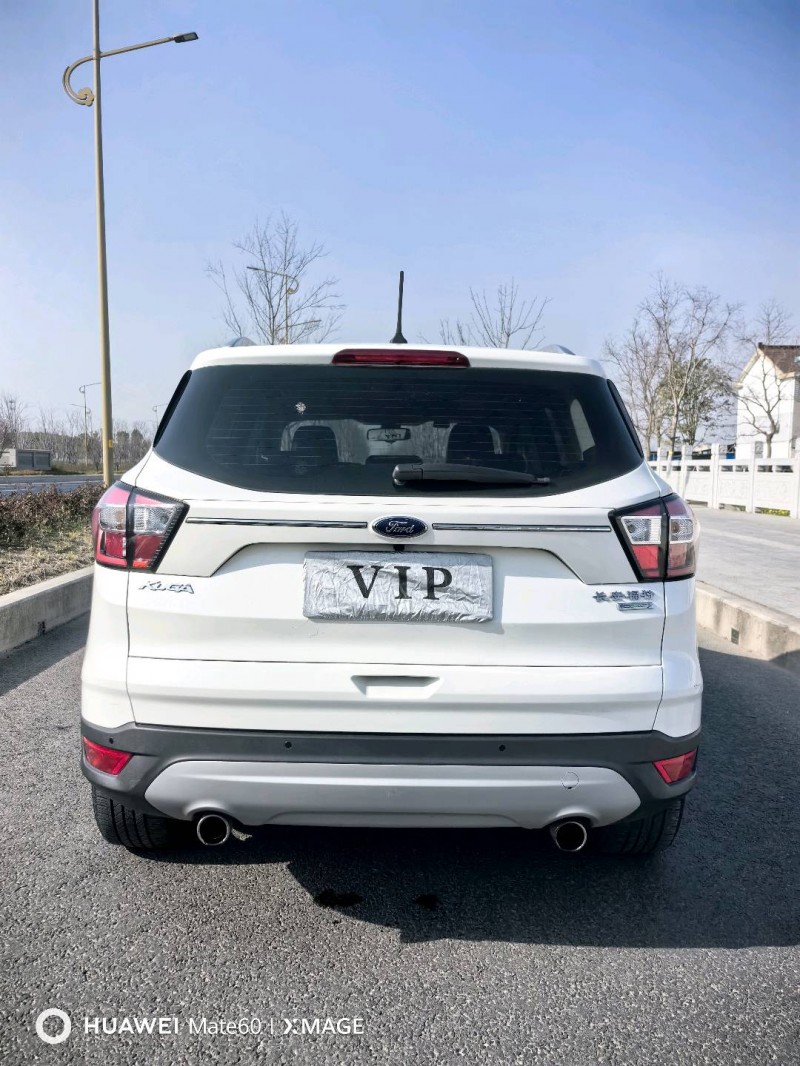 泰州18年福特翼虎4