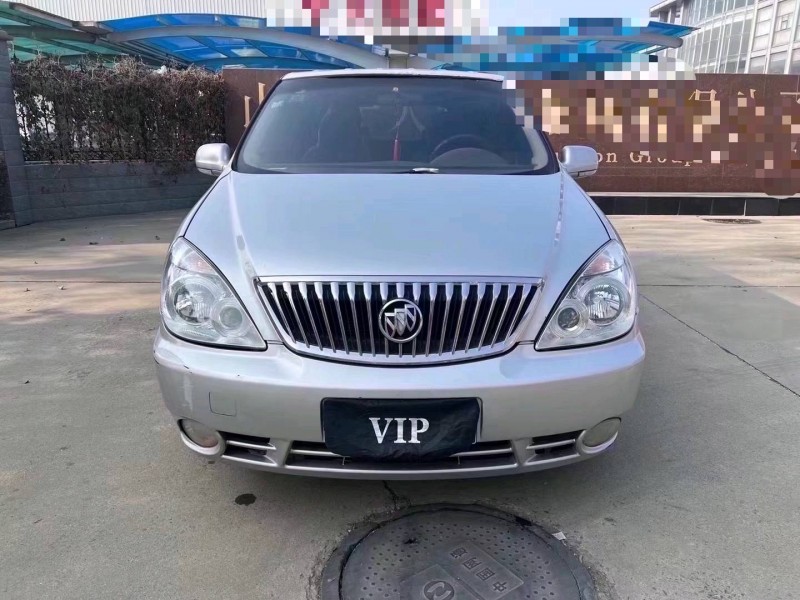 济宁15年别克GL81