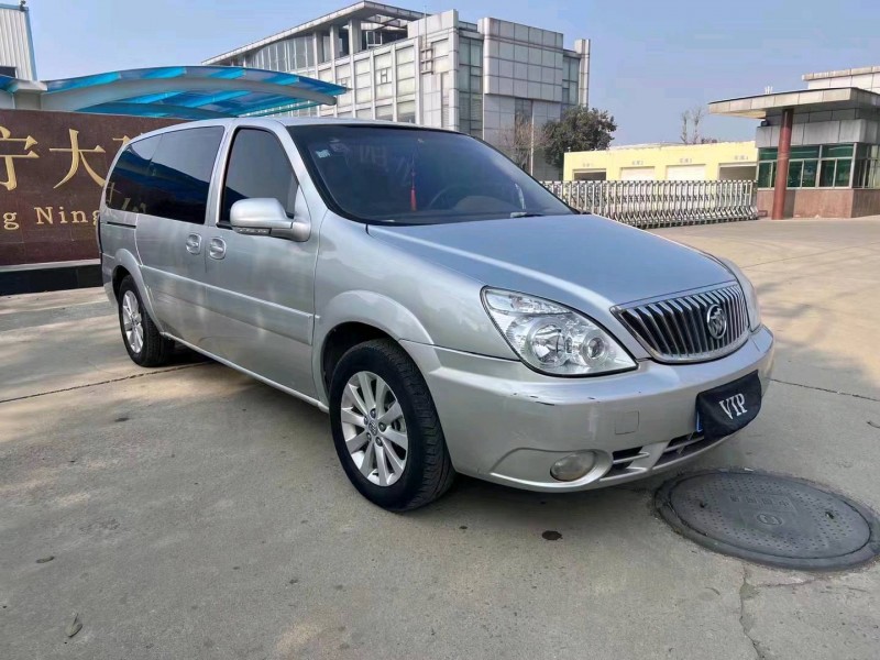 济宁15年别克GL83