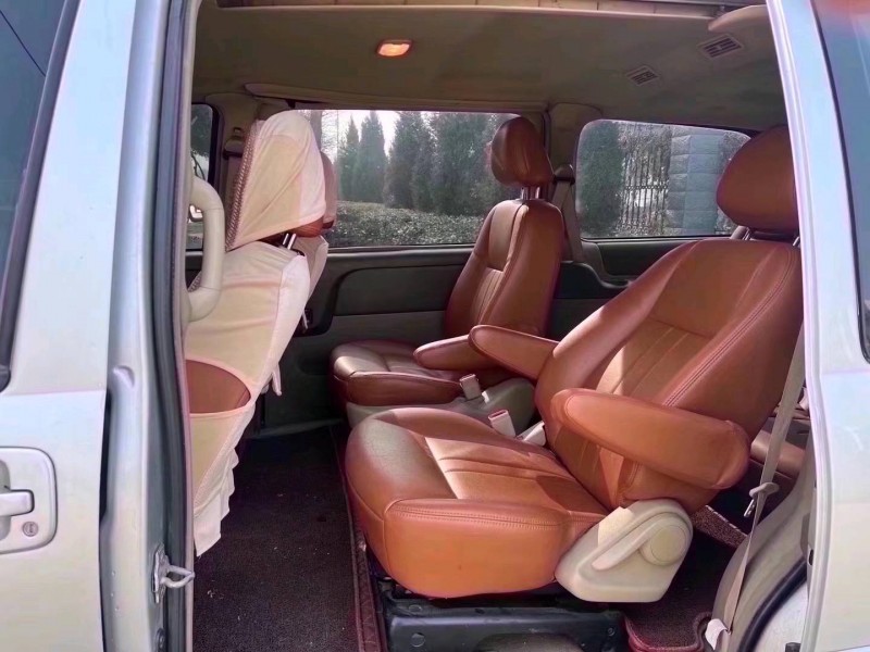 济宁15年别克GL86