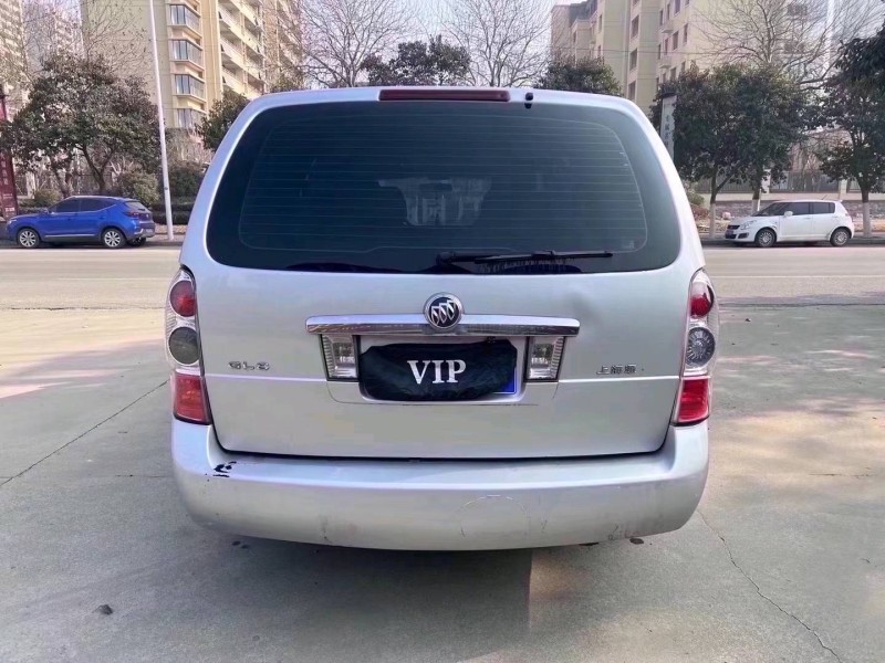 济宁15年别克GL89