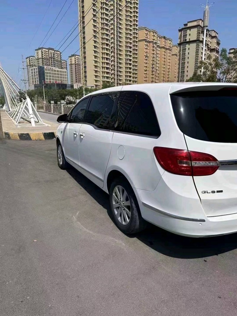 枣庄19年别克GL84