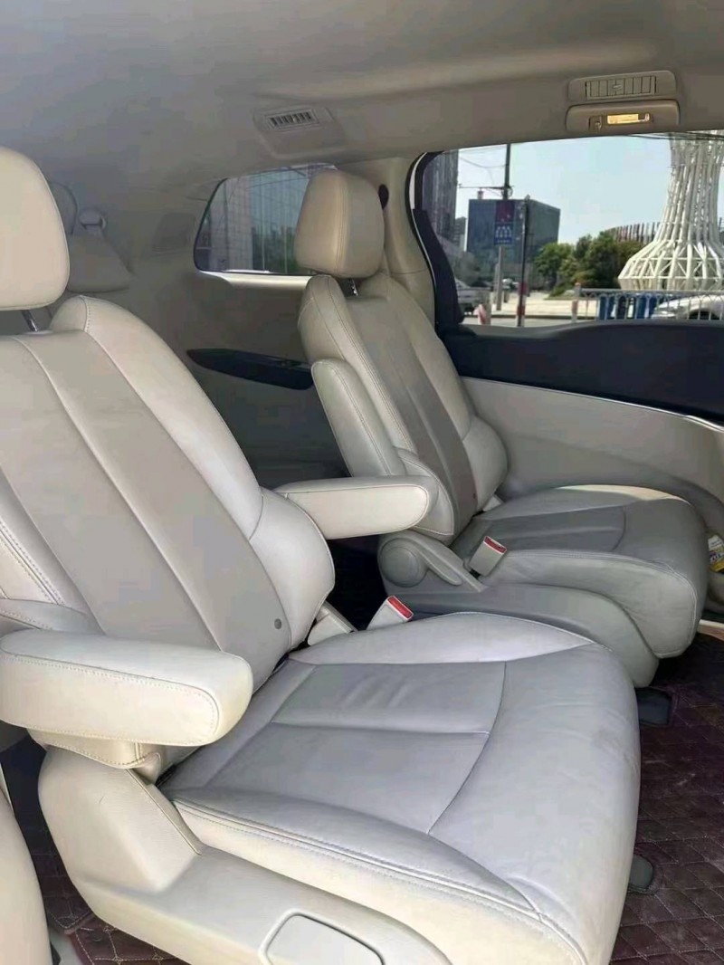 枣庄19年别克GL86