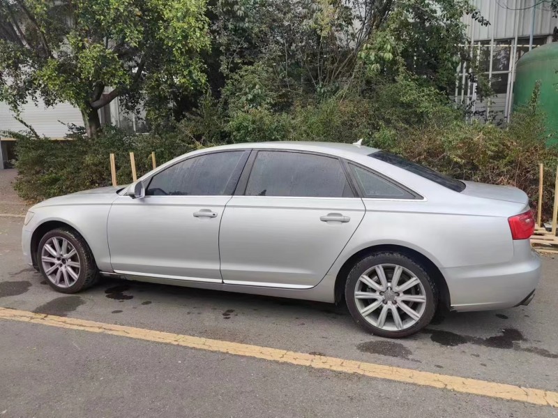 昆明14年奧迪A6L2