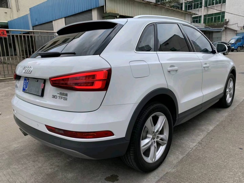 中山18年奥迪Q34