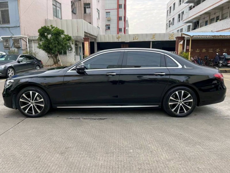中山22年奔驰E3