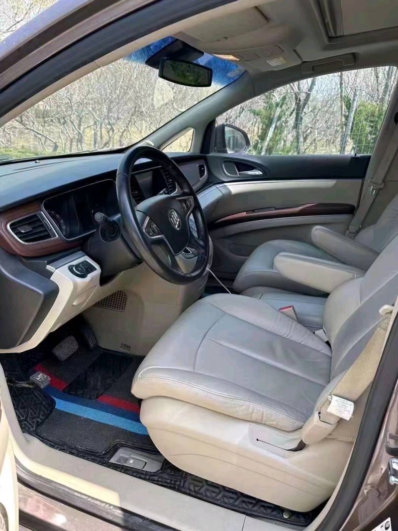 枣庄18年别克GL83