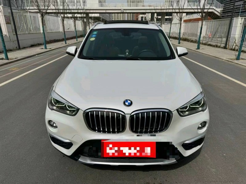 济宁17年宝马X11