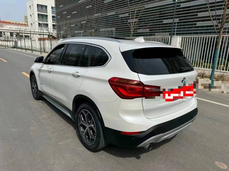 济宁17年宝马X18