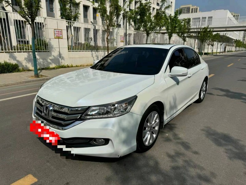 济宁14年本田雅阁3