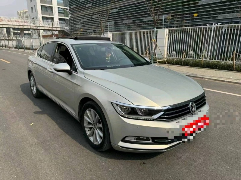 济宁20年大众迈腾2