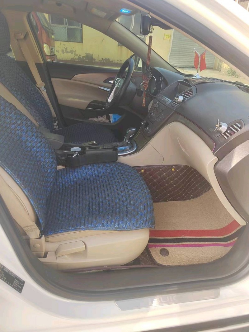 廊坊12年别克君威7