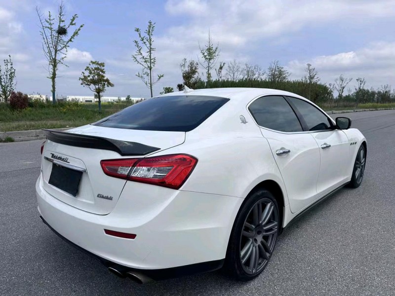 盐城15年玛莎拉蒂Ghibli8