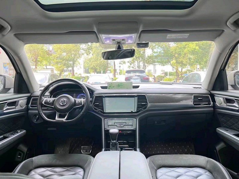 佛山20年大众途昂5