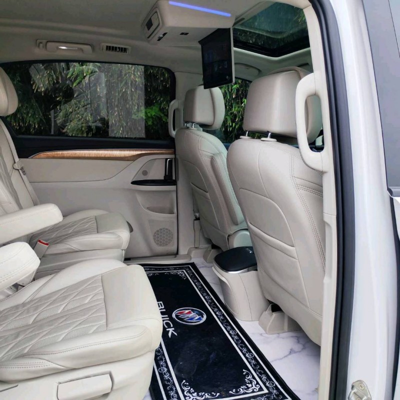 宿迁17年别克GL814