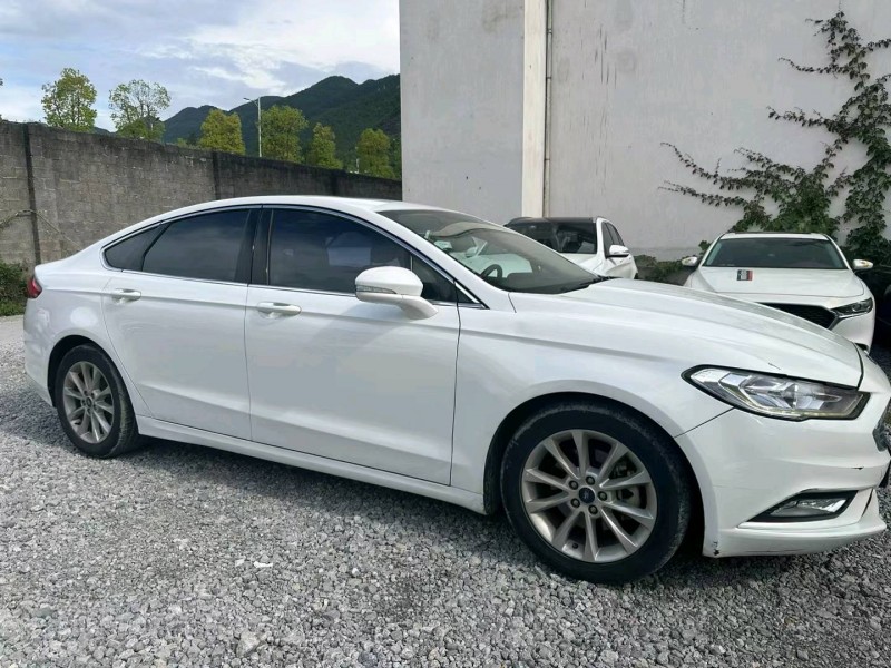 重庆18年福特蒙迪欧3