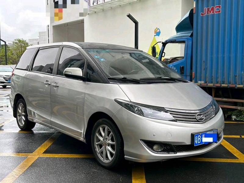 广州12年比亚迪M62