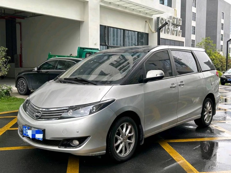 广州12年比亚迪M63