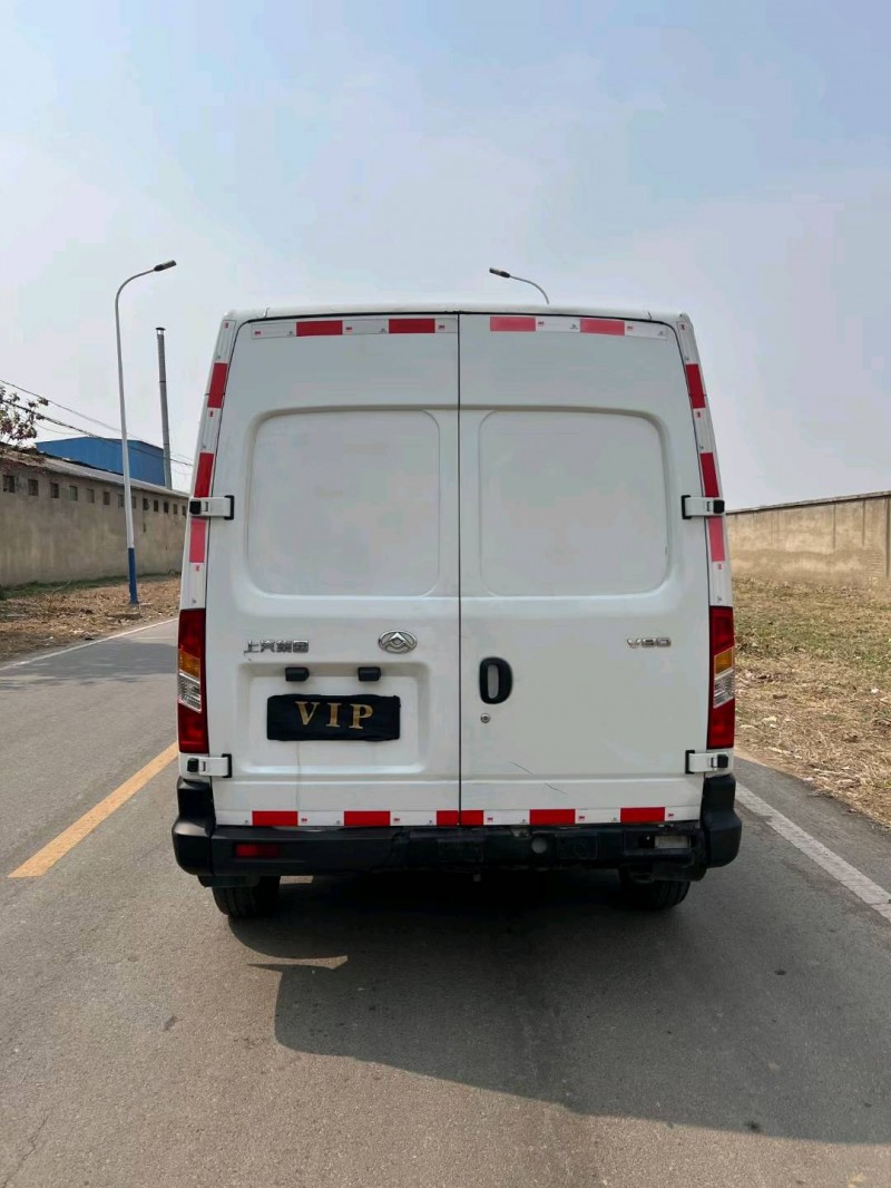 邢台21年大通V809