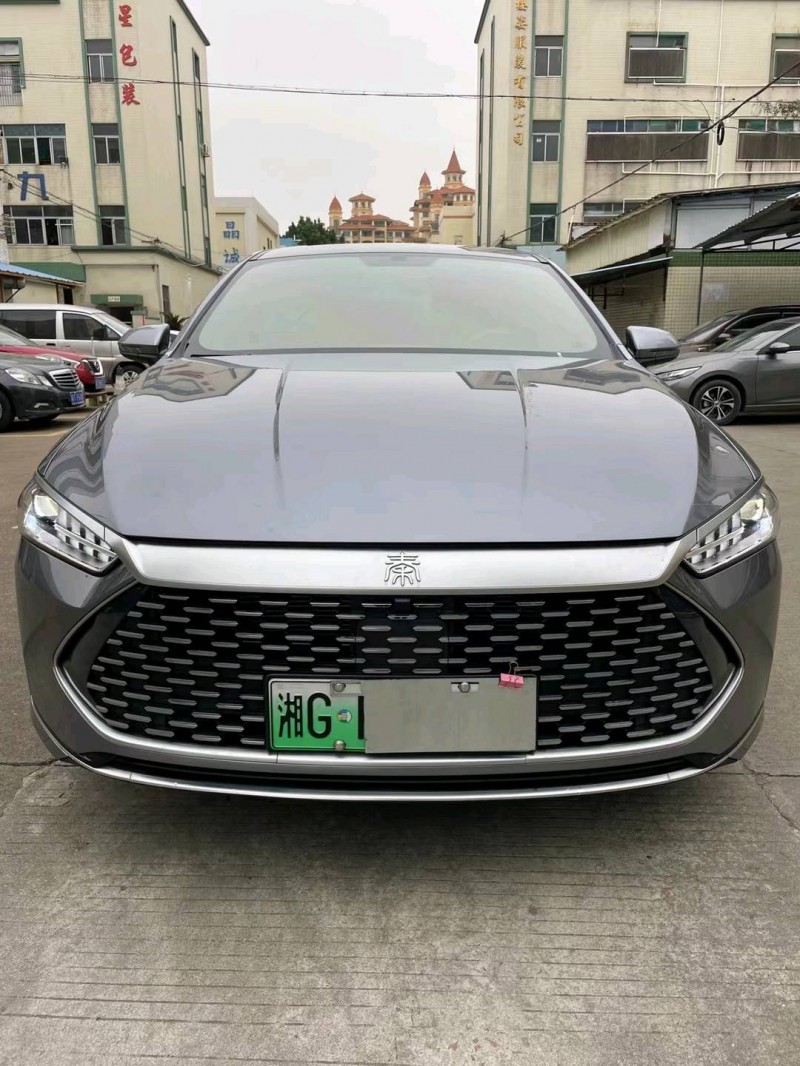 中山22年比亚迪秦1