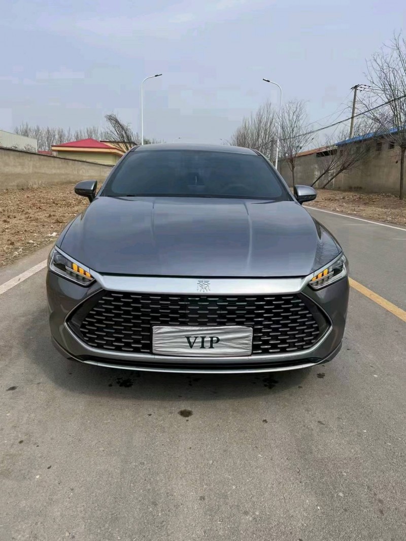 邢台23年比亚迪秦1