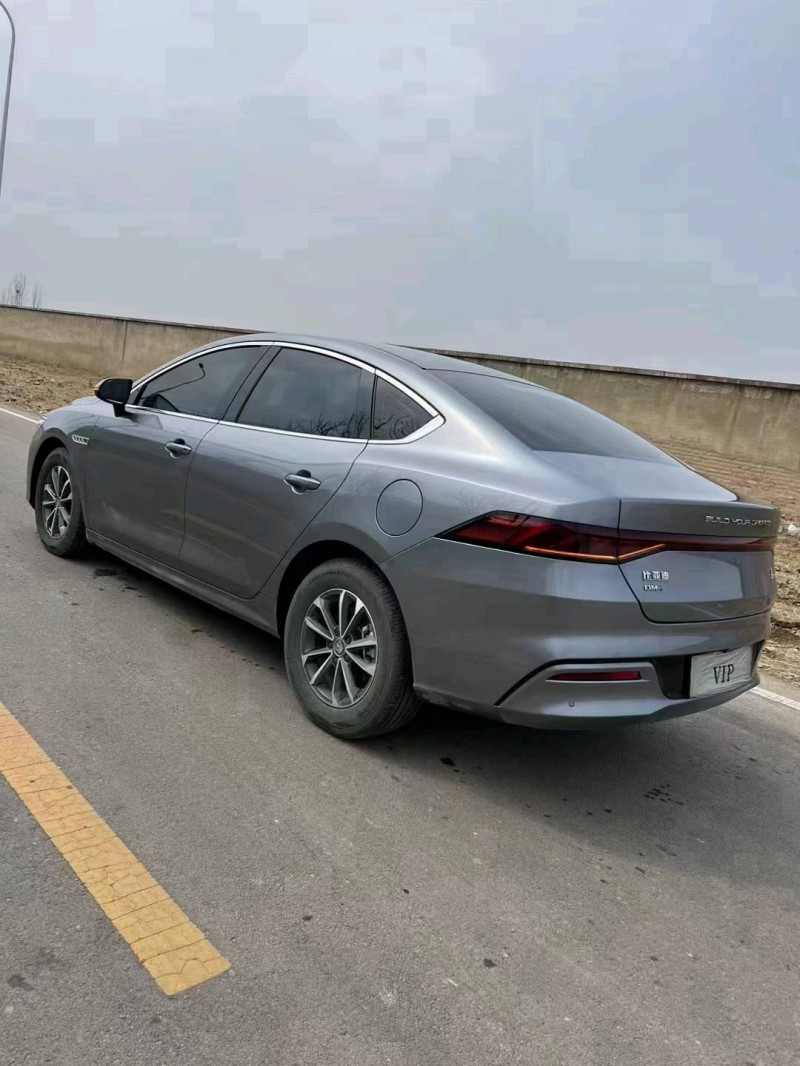 邢台23年比亚迪秦8