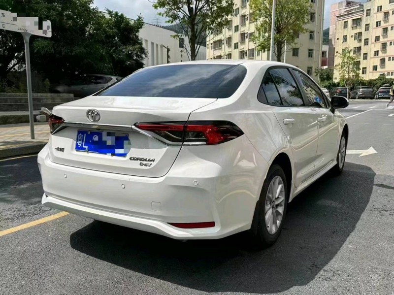 广州22年丰田卡罗拉8