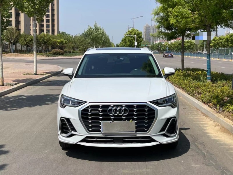 济宁21年奥迪Q31