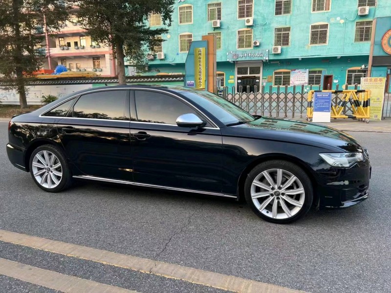 珠海18年奧迪A6L2