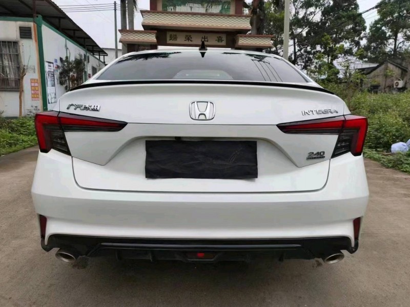 深圳22年本田型格6