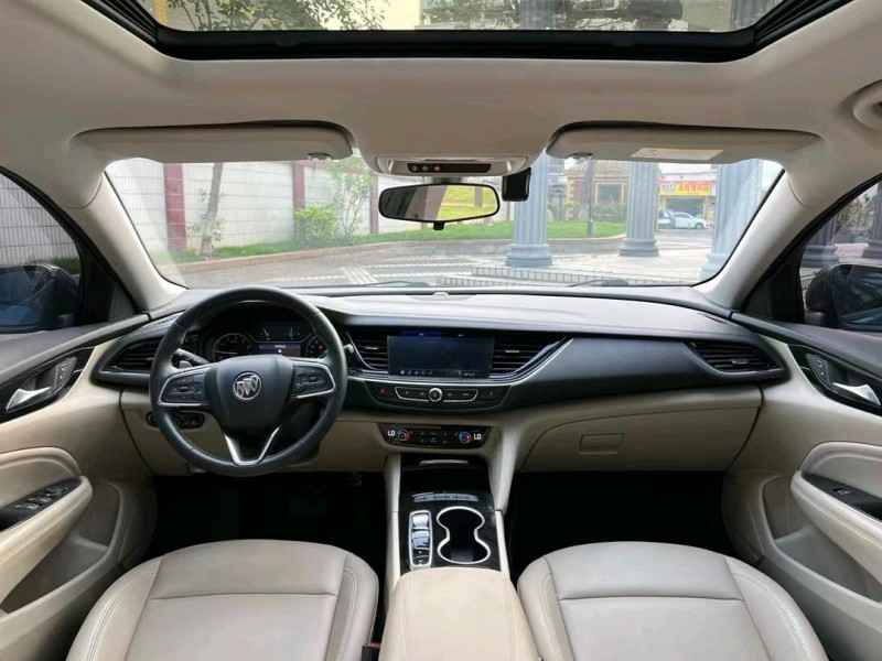 东莞21年别克君威4