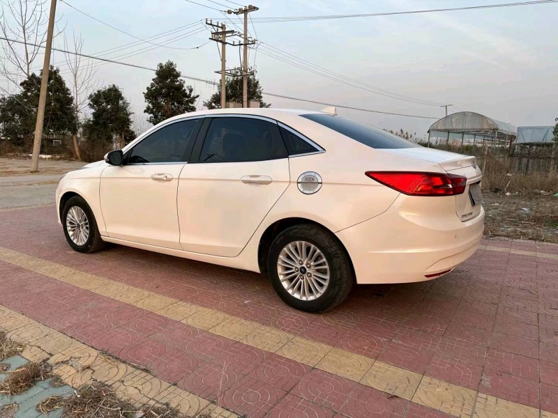 徐州16年福特福睿斯8