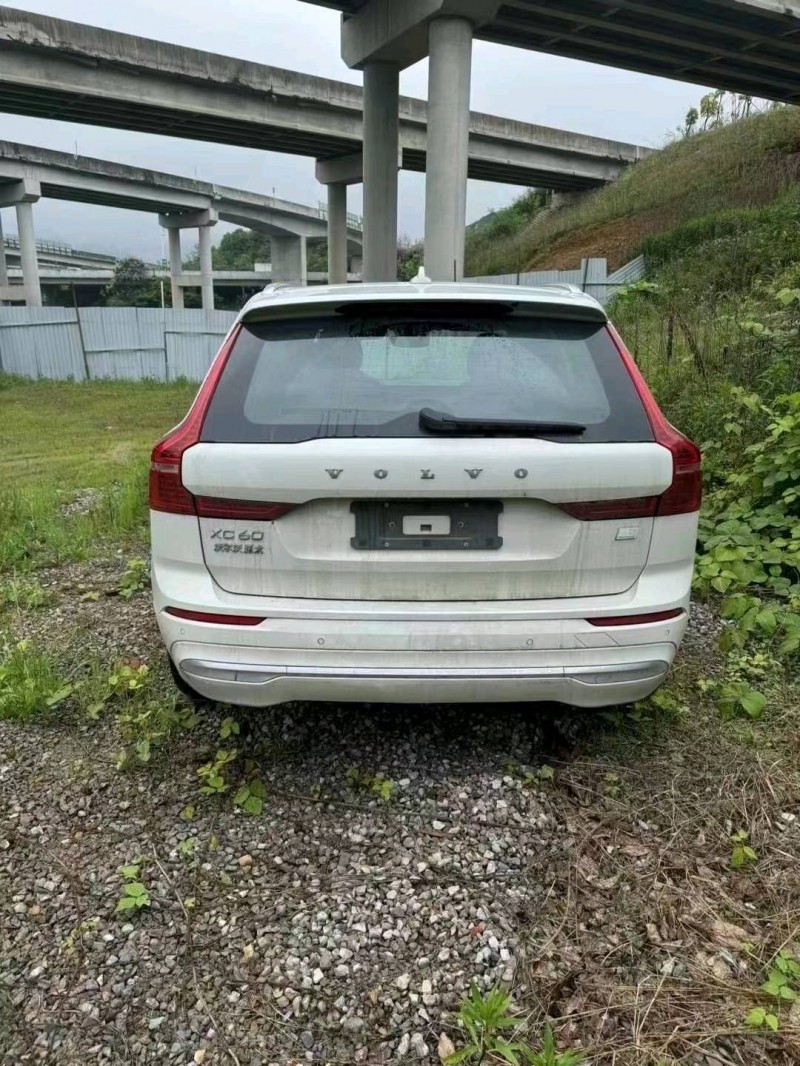 常德24年沃爾沃XC609
