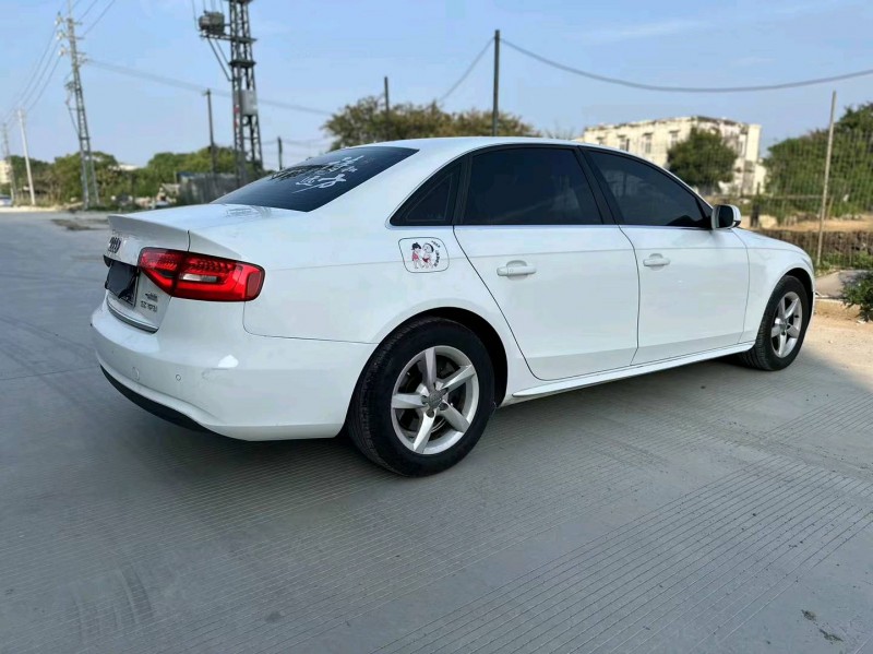 佛山14年奥迪A4L7