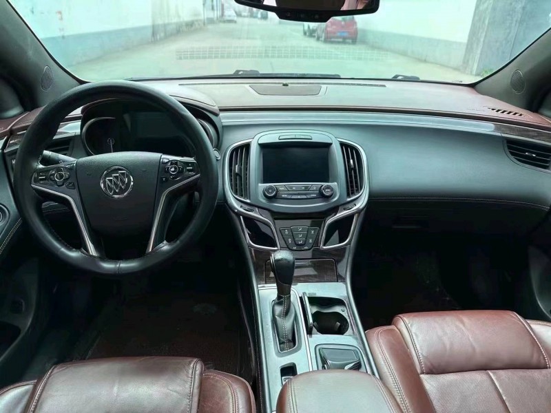 东营14年别克君越9