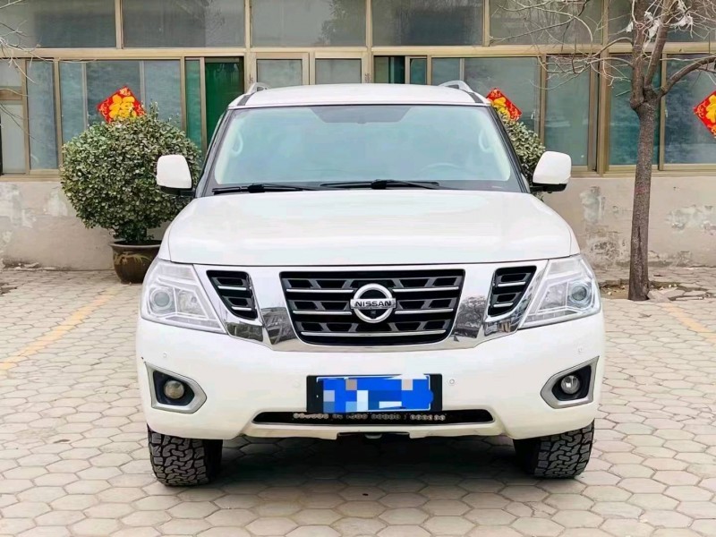 东营18年日产途乐1