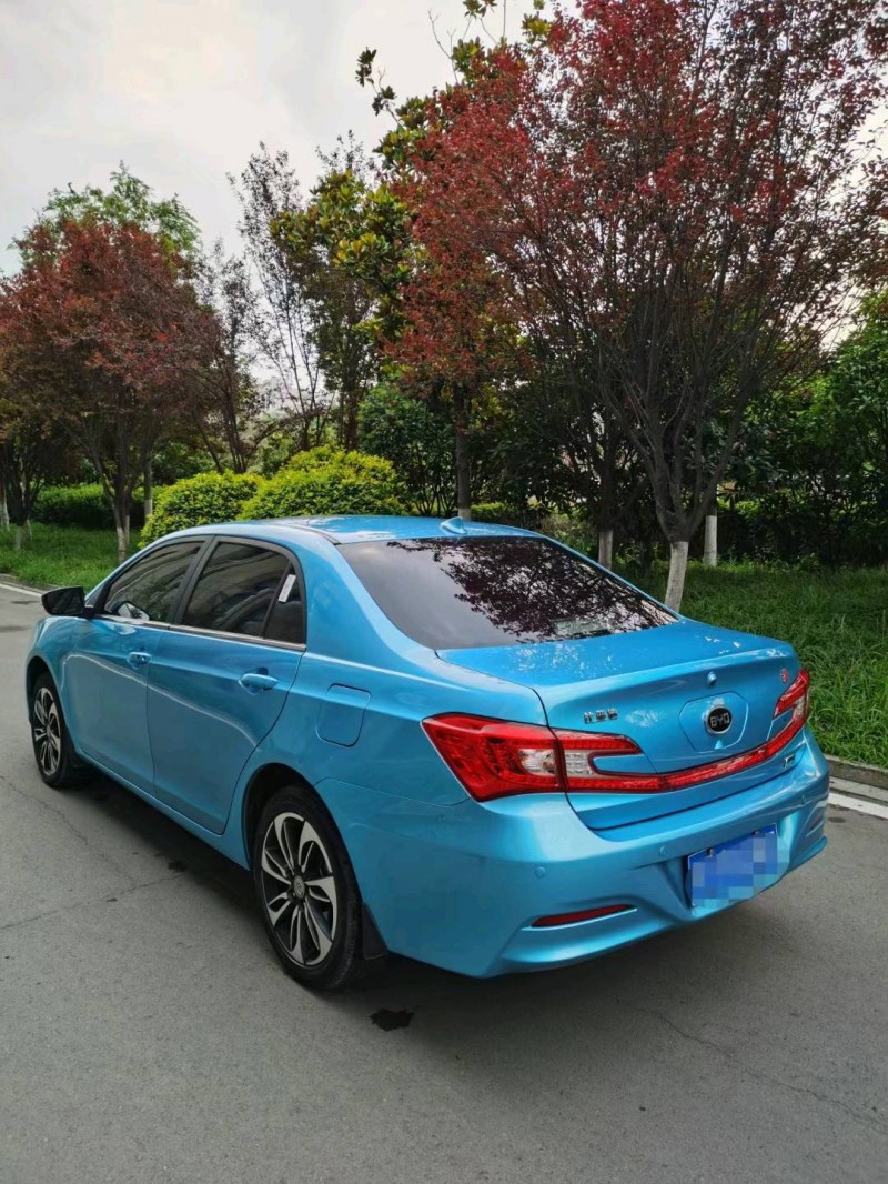 徐州17年比亚迪秦4