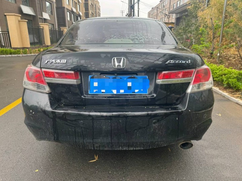 淄博11年本田雅阁9