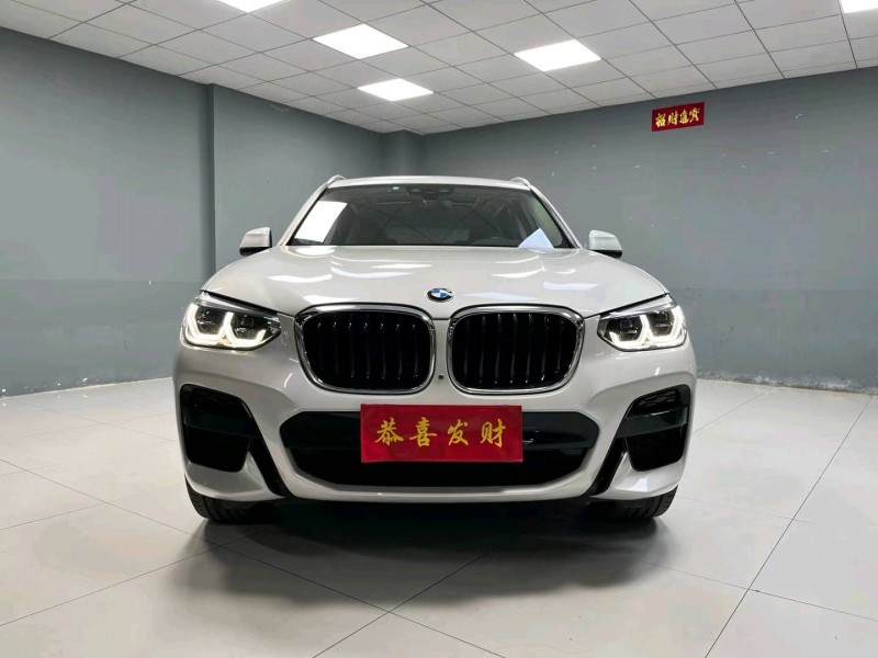 成都21年宝马X31