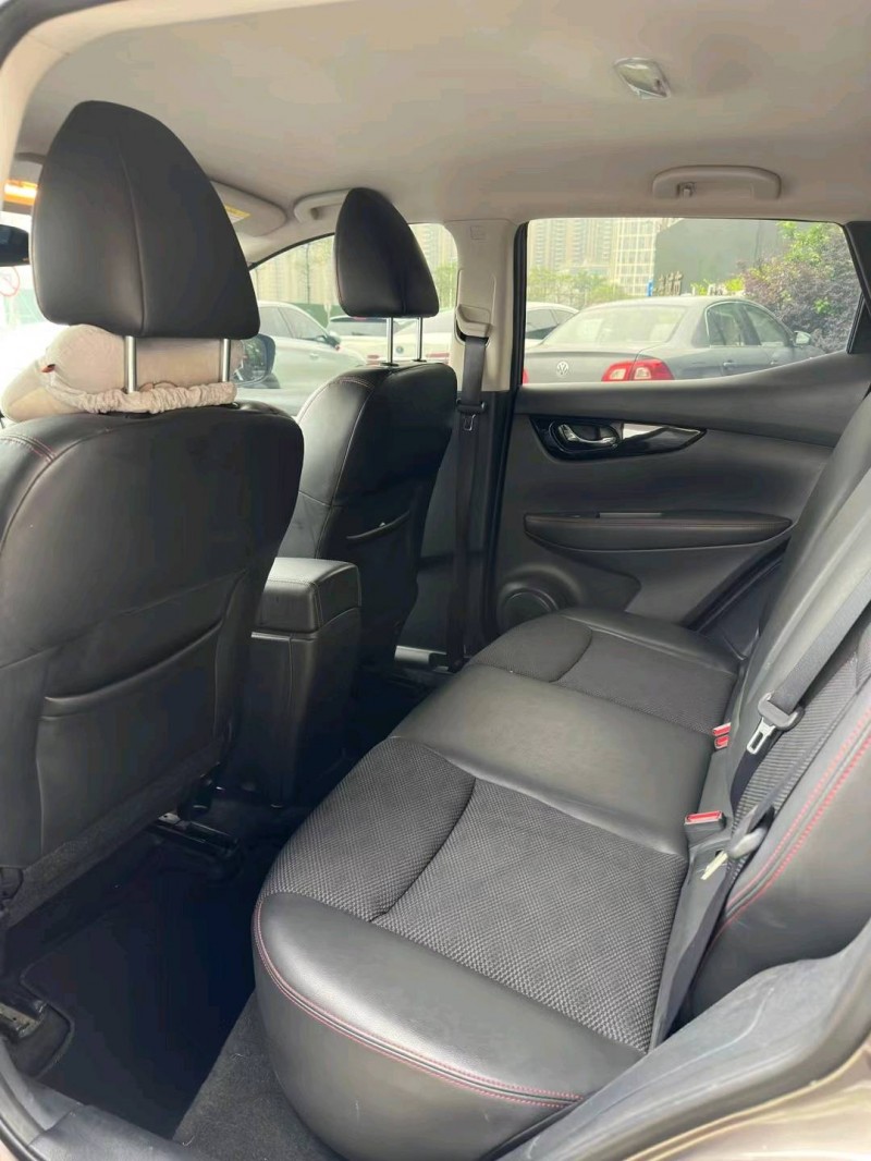 佛山18年日产逍客8