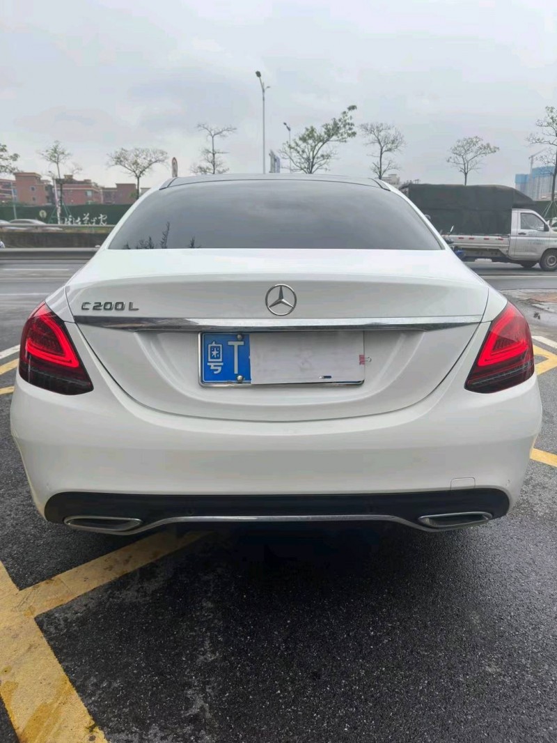佛山21年奔驰C2