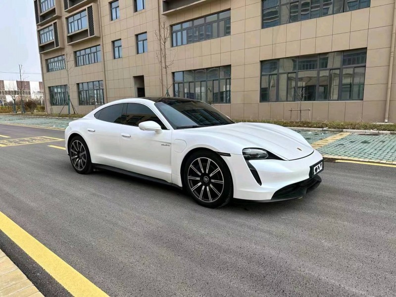 徐州22年保时捷Taycan2