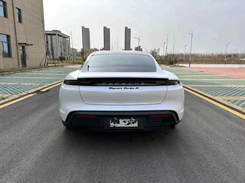 徐州22年保时捷Taycan9