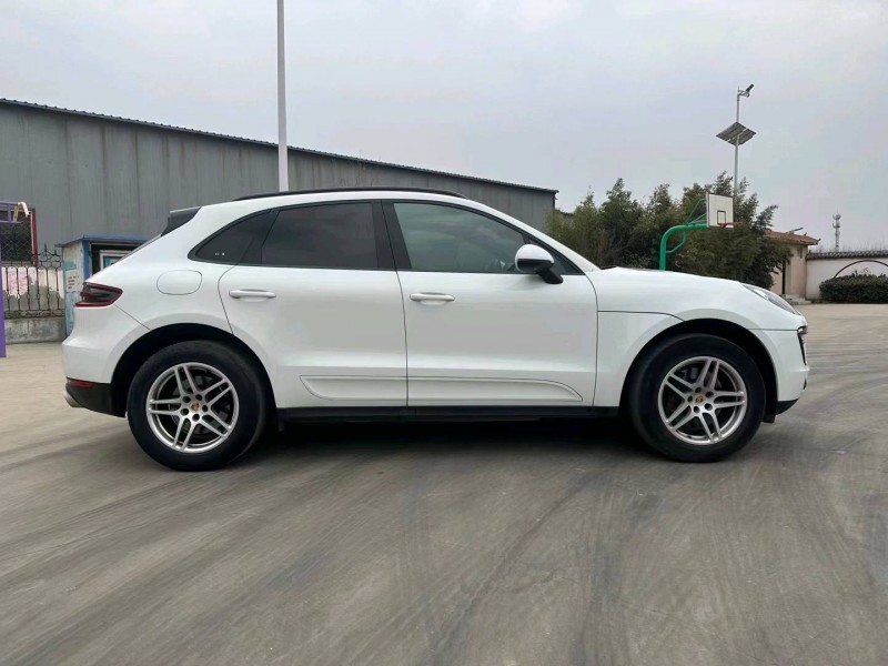 枣庄18年保时捷Macan7