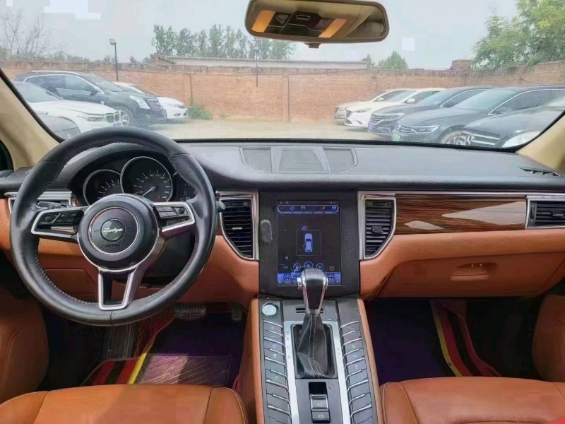 保定17年众泰SR95