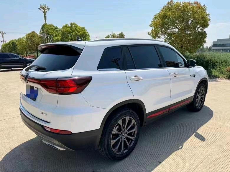 常州22年長安汽車CS758
