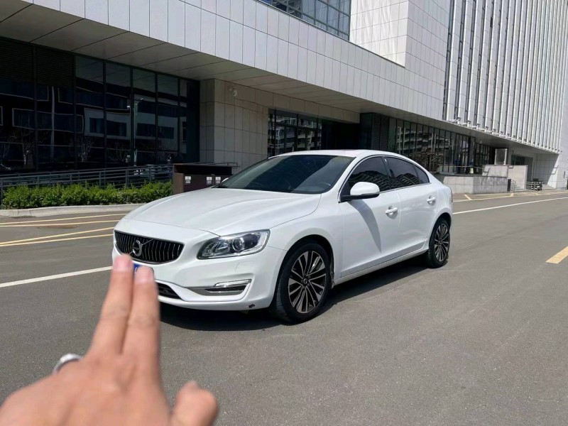 东营18年沃尔沃S60L2