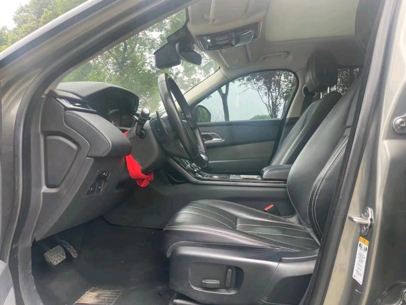 重庆18年路虎揽胜星脉6